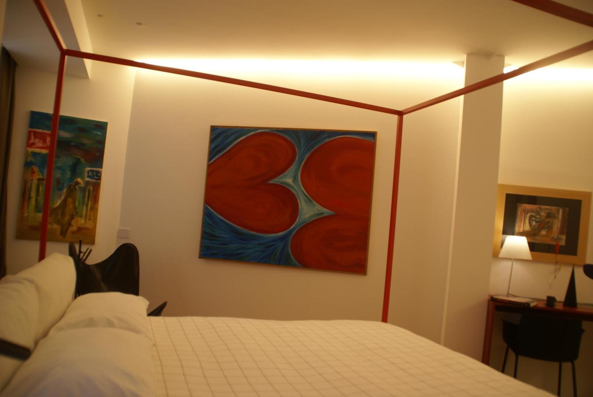 Fra Le Righe Bed & Breakfast คาตาเนีย ภายนอก รูปภาพ