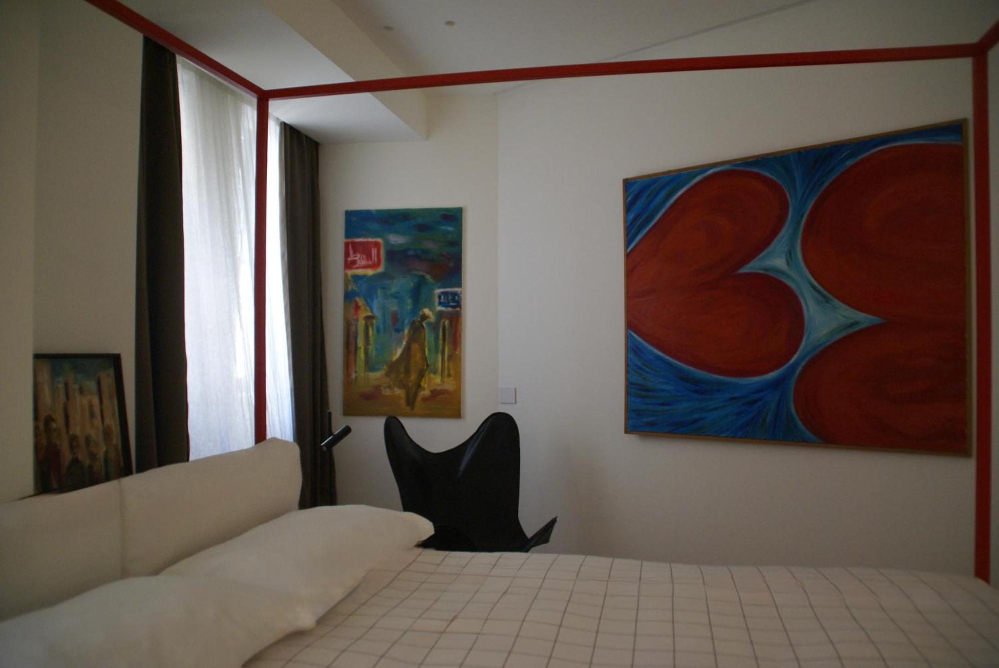 Fra Le Righe Bed & Breakfast คาตาเนีย ภายนอก รูปภาพ