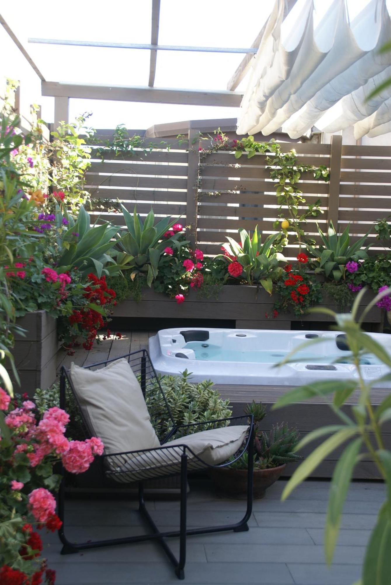 Fra Le Righe Bed & Breakfast คาตาเนีย ภายนอก รูปภาพ