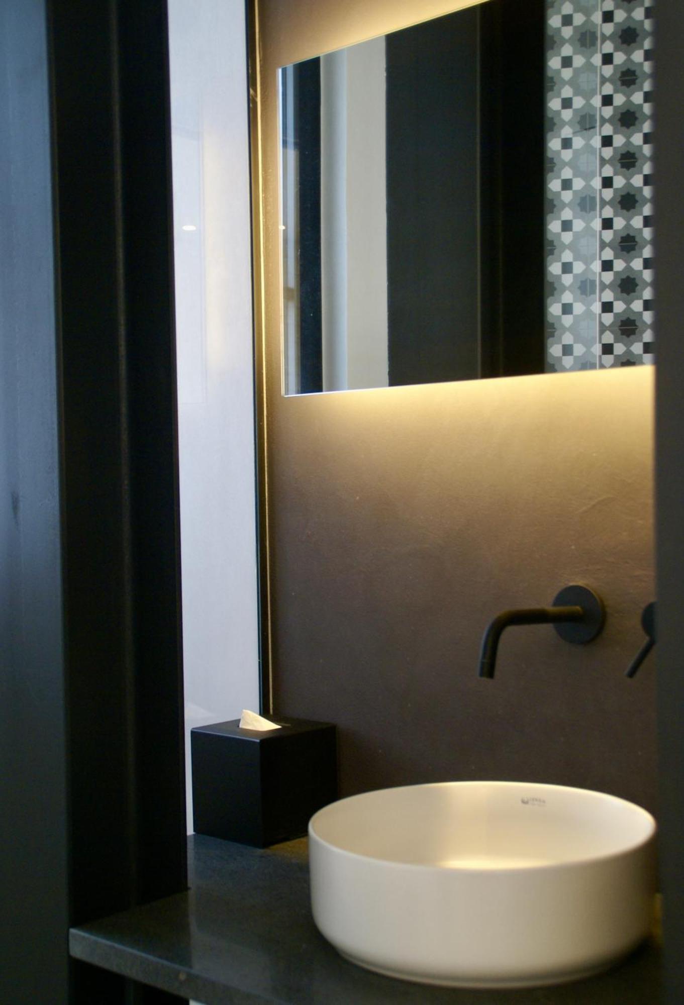 Fra Le Righe Bed & Breakfast คาตาเนีย ภายนอก รูปภาพ